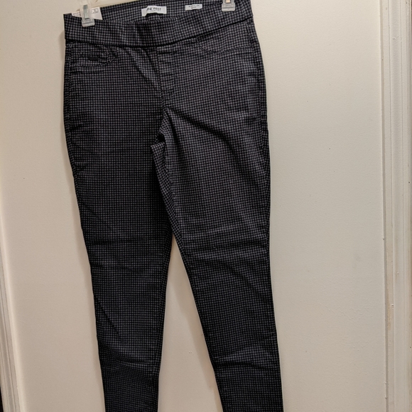 Jeans - Picture 1 of 5